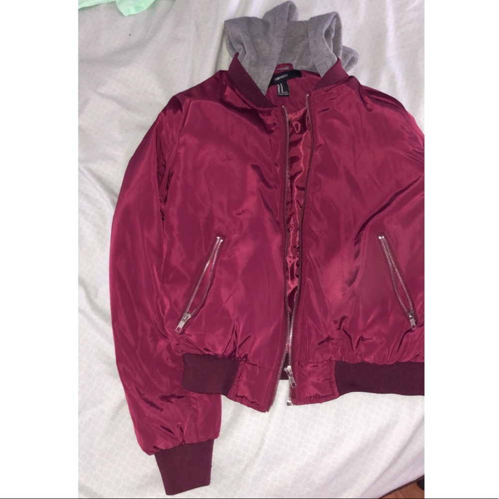 COPY - FOREVER 21 REFLECTIVE BOMBER JACKET